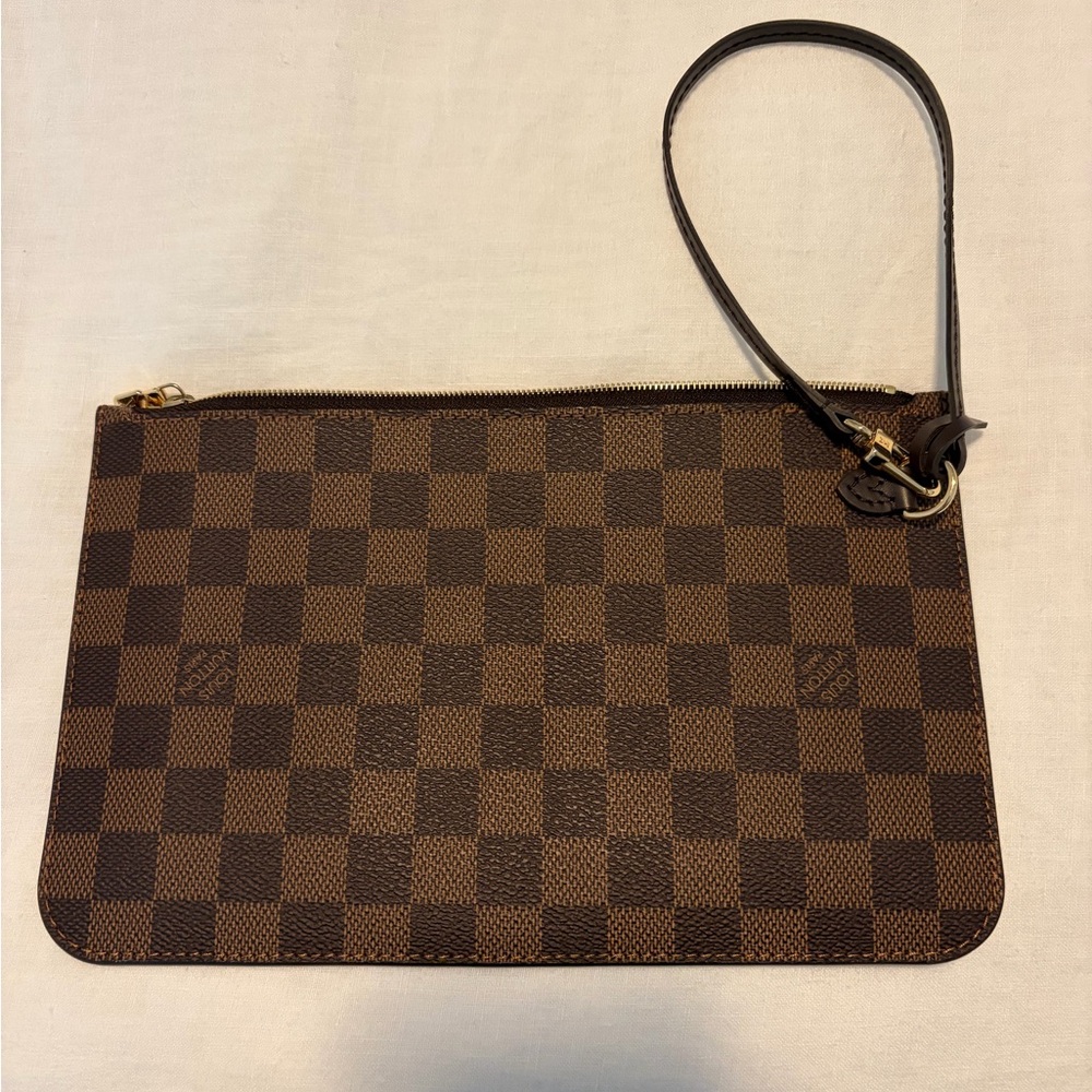 LOUIS VUITTON POCHETTE CLUTCH DAMIER